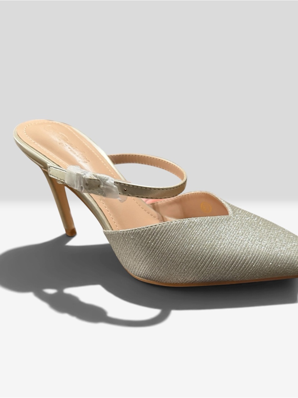 Elegant Women's Pointed Toe Slingback Heels in Champagne - Picture 3 of 4
